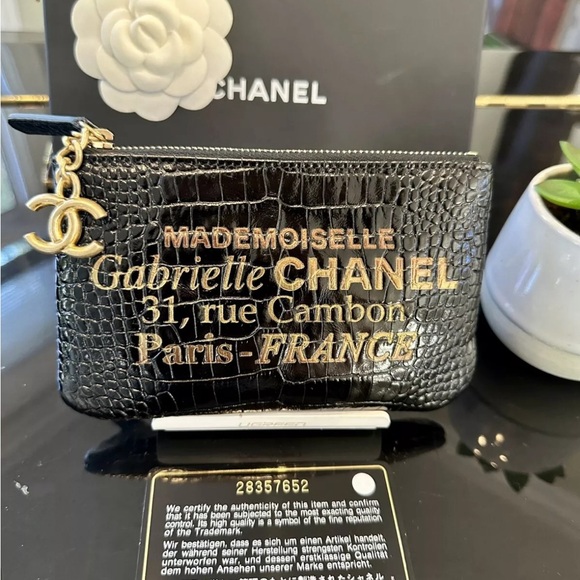 🖤RARE🖤 Chanel CC Calfskin Crocodile Embossed Cosmetic Case Pouch Black G… - Picture 3 of 13